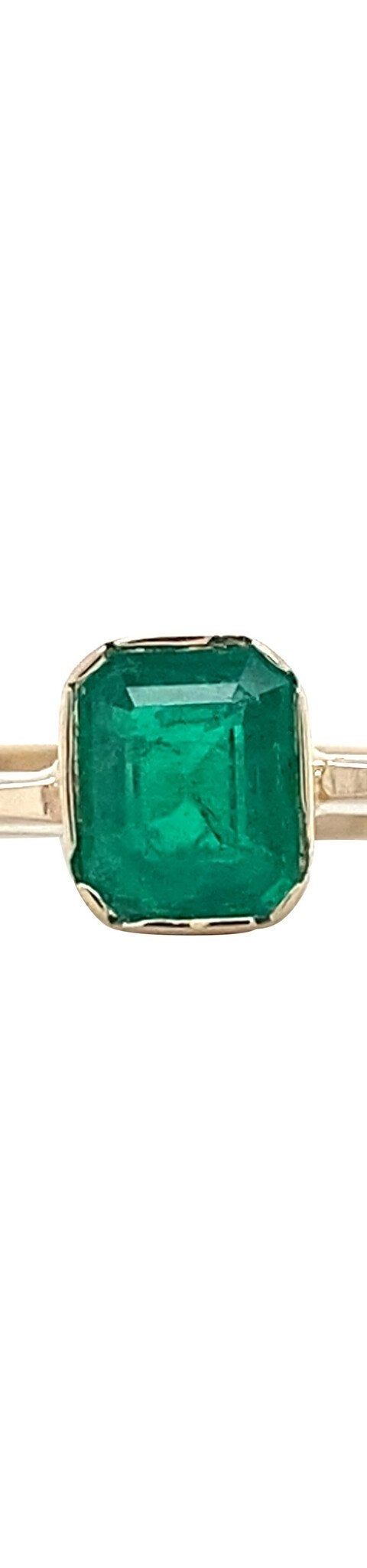 Vintage 14K Gold Ring with Emerald